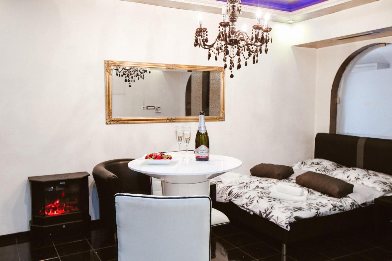 Time Room Apartment Ljubljana Eksteriør bilde